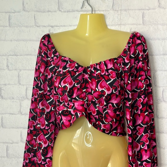 Madden NYC Heart Cropped Tie Back Shirt Size L Cute NWT - Picture 5 of 13